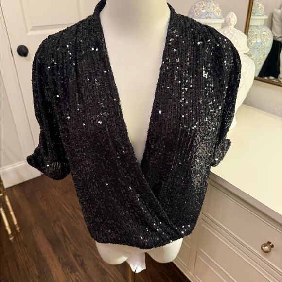 HEARTLOOM gaia top in onyx size Medium - Picture 5 of 8